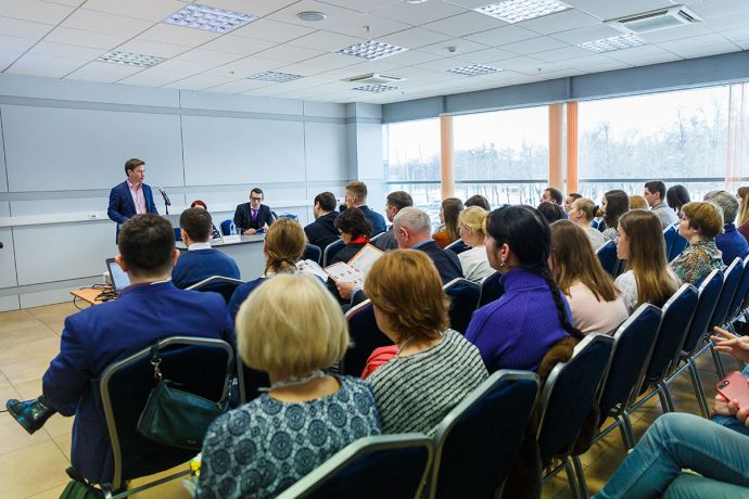 ПРАКТИЧЕСКАЯ КОНФЕРЕНЦИЯ: «ПЕРСПЕКТИВЫ ПРОИЗВОДСТВА ТРИКОТАЖНЫХ ПОЛОТЕН В РОССИИ». Спикеры