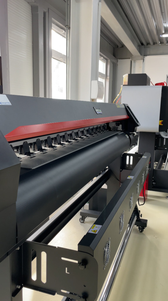 ql45oqqoox0czoh8a5spuortpxl7w4uv.jpg ql45oqqoox0czoh8a5spuortpxl7w4uv.jpg