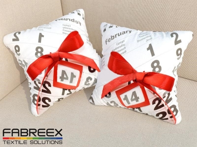 Подушки из ткани сатен