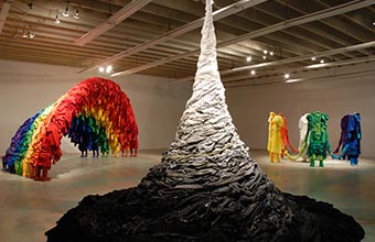 Изделия из сатена